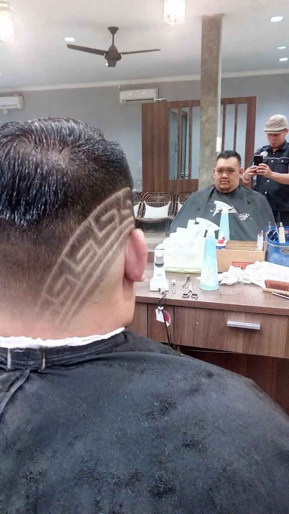 Modern haircut style